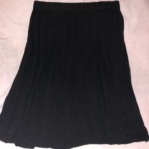 Black midi pull on full skirt